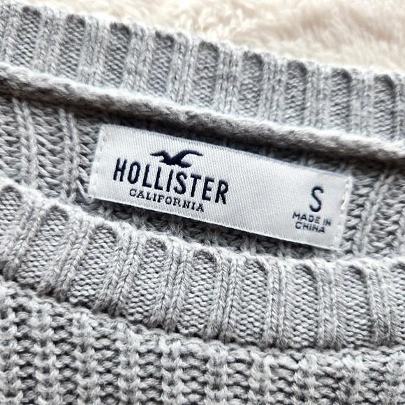Hollister grey knit sweater - Size small - Picture 8 of 9